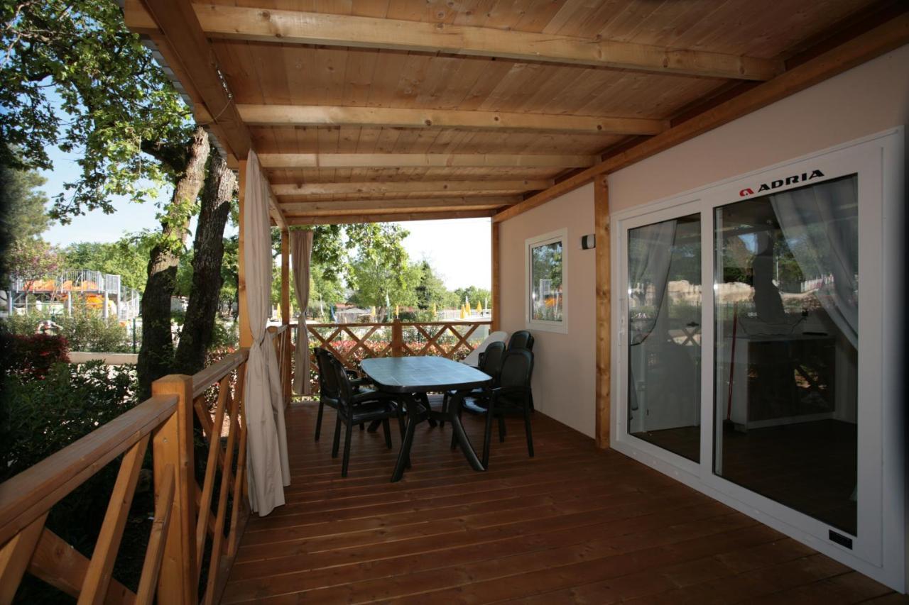 Camping Adria Mobile Homes Lanterna Poreč Exterior foto