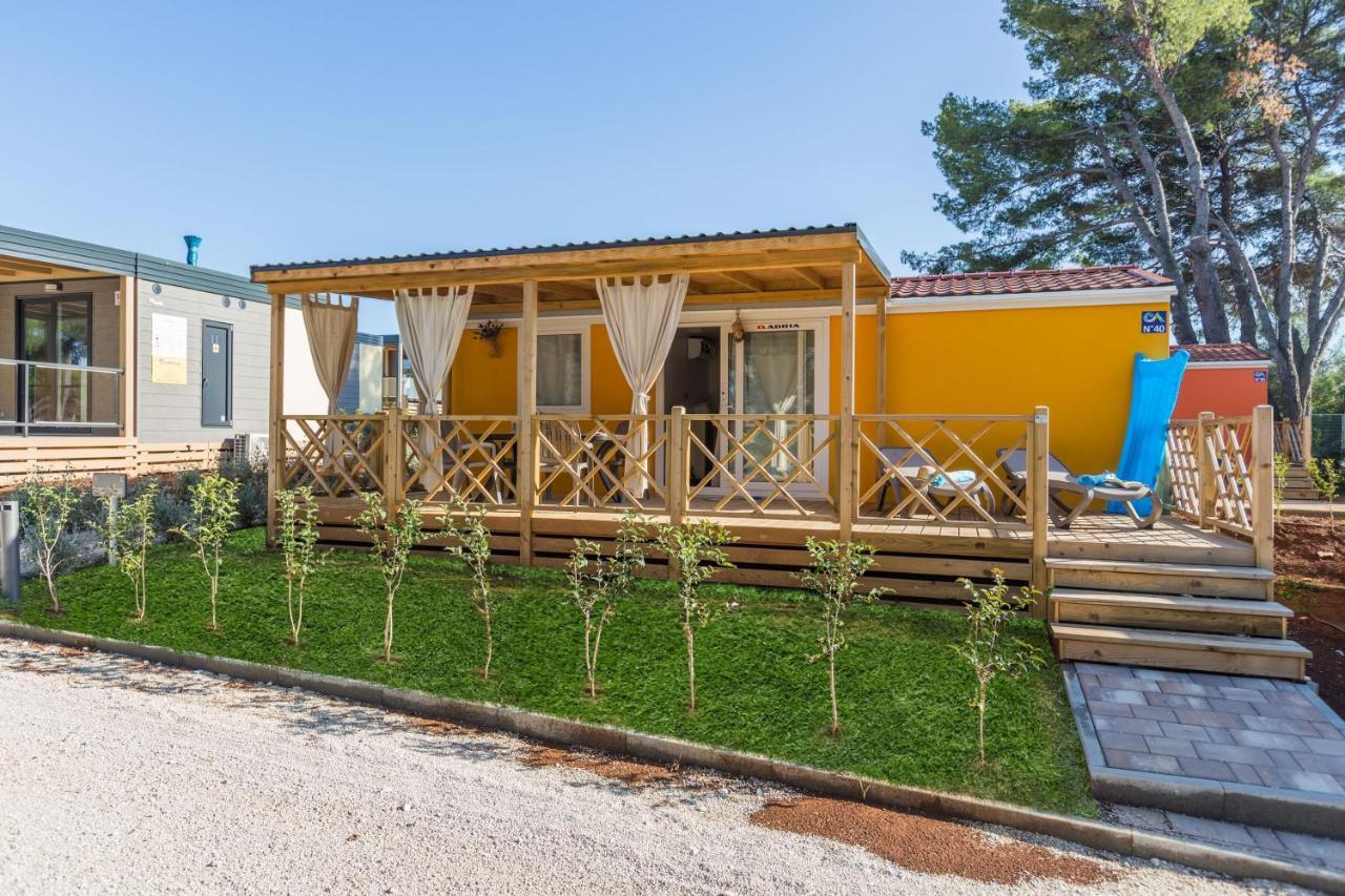 Camping Adria Mobile Homes Lanterna Poreč Exterior foto